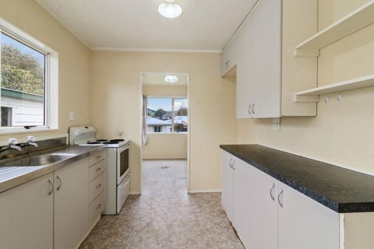 Photo of property in 12a Augustus Earle Place, Pukehangi, Rotorua, 3015