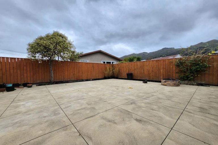 Photo of property in 10 Feist Street, Naenae, Lower Hutt, 5011