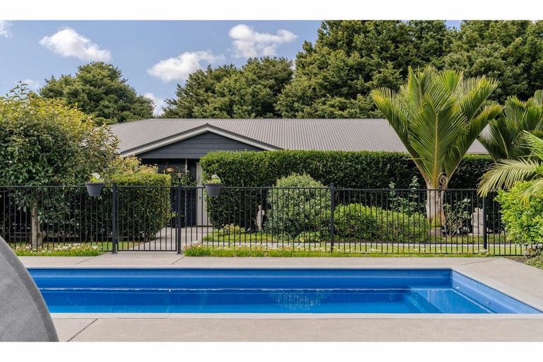 Photo of property in 5a Edkins Road, Kerikeri, 0230