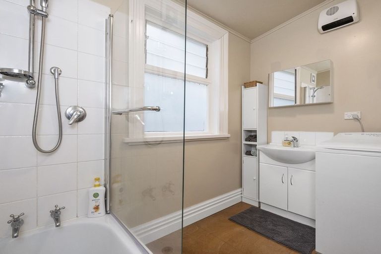 Photo of property in 14 Bridge Street, Clyde Hill, Dunedin, 9011