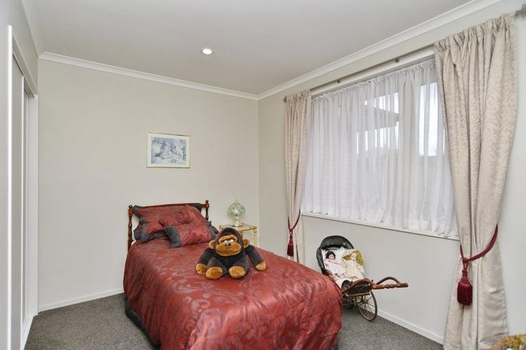 Photo of property in 6 Wineberry Avenue, Amberley, 7410