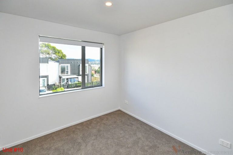 Photo of property in 10/22 James Laurie Street, Henderson, Auckland, 0612