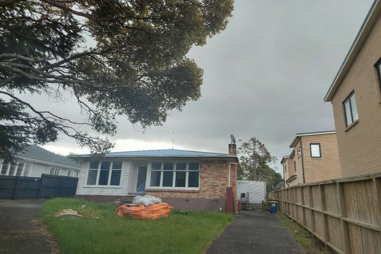 Photo of property in 38 Kervil Avenue, Te Atatu Peninsula, Auckland, 0610