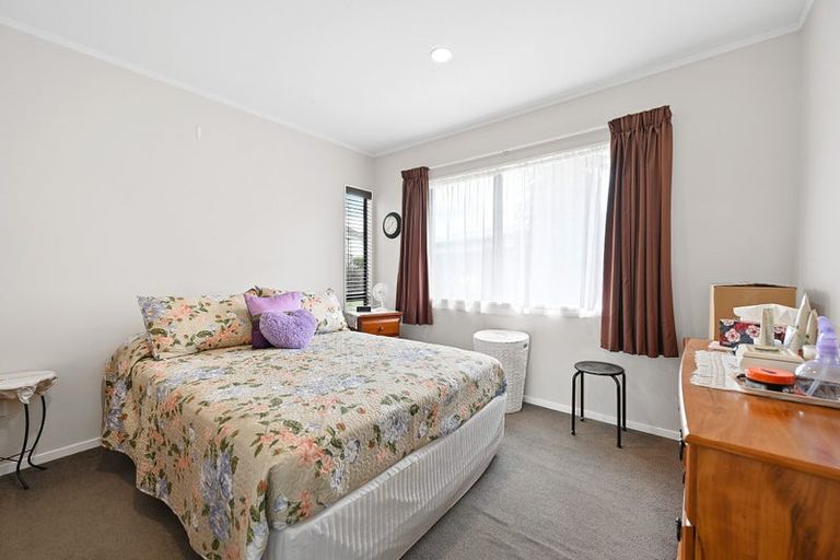 Photo of property in 11 Garland Drive, St Andrews, Hamilton, 3200