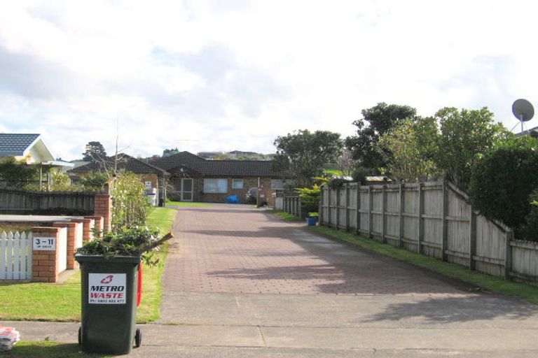 Photo of property in 9 Lakeside Drive, Orewa, 0931