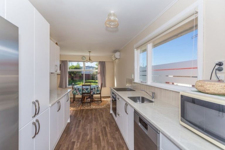 Photo of property in 29 Highbury Drive, Levin, 5510