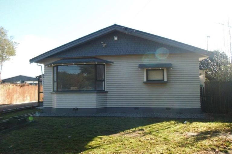 Photo of property in 35 Sparks Road, Hoon Hay, Christchurch, 8025