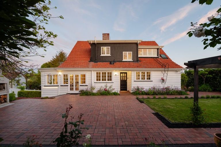 Photo of property in 9 Oakley Avenue, Claudelands, Hamilton, 3214