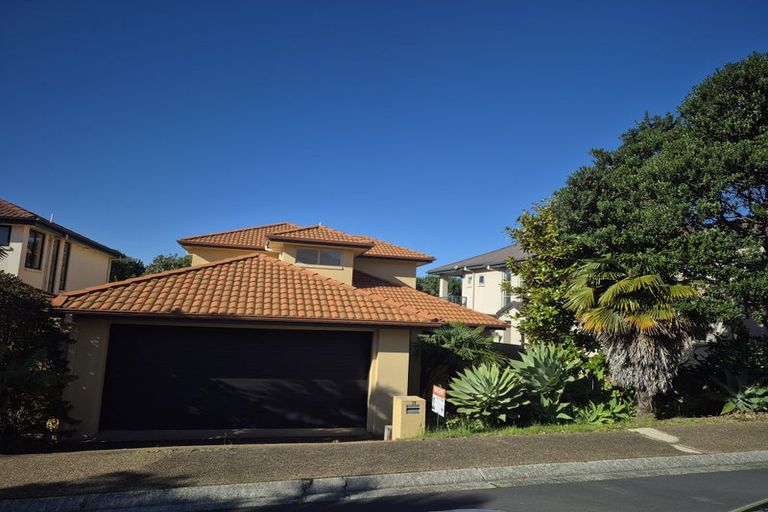 Photo of property in 17 Trimaran Drive, Gulf Harbour, Whangaparaoa, 0930