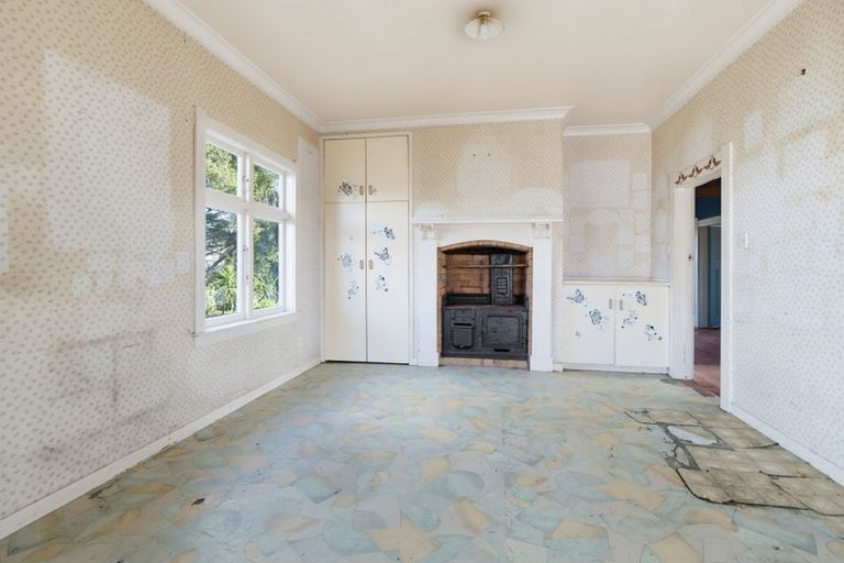 Photo of property in 10 Williams Street, Otane, 4202
