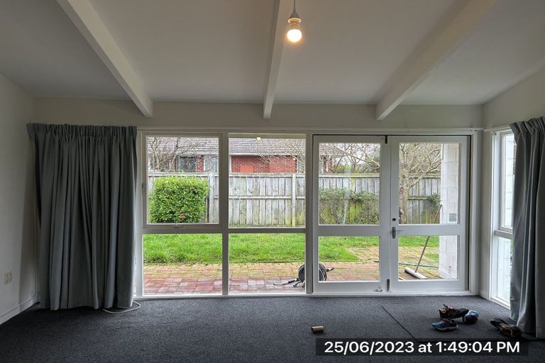 Photo of property in 1/59 Maidstone Road, Ilam, Christchurch, 8041