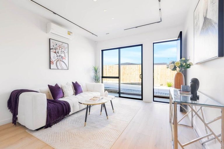 Photo of property in 4/59 Howe Street, Howick, Auckland, 2014