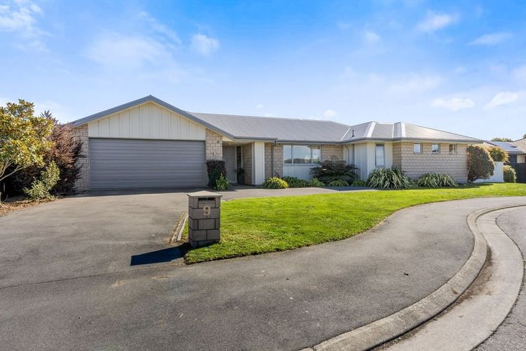 Photo of property in 9 Greenan Place, Doyleston, 7683