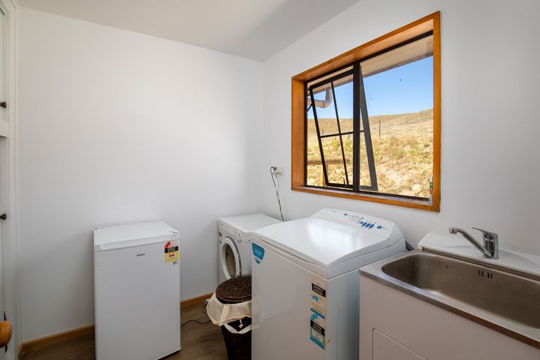 Photo of property in 50 Mountain View Road, Springvale, Alexandra, 9393