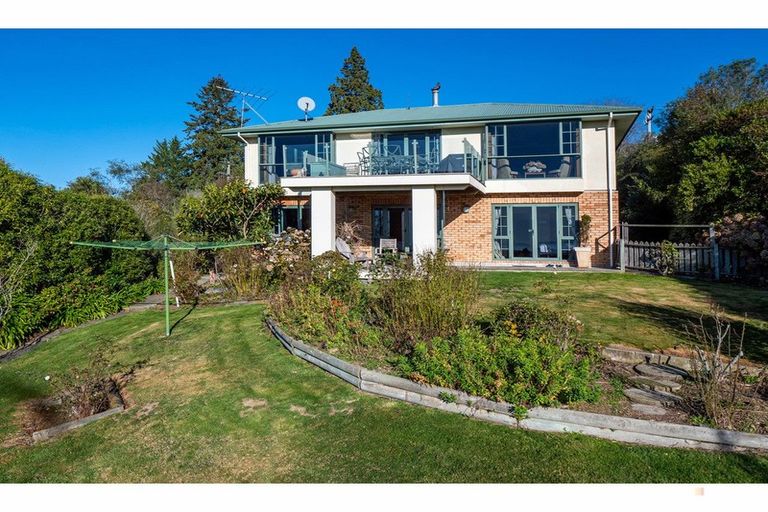 Photo of property in 6 Pye Road, Geraldine Downs, Geraldine, 7991