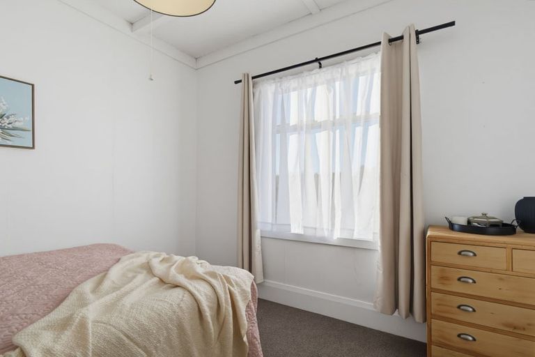 Photo of property in 23 Porritt Place, Waipukurau, 4200