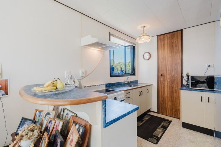 Photo of property in 1a Heath Street, St Andrews, Hamilton, 3200