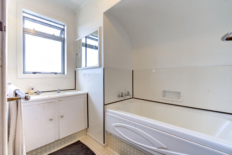 Photo of property in 63 Ranui Street, Dinsdale, Hamilton, 3204