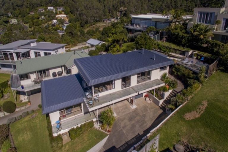 Photo of property in 87 Grange Road, Hahei, Whitianga, 3591