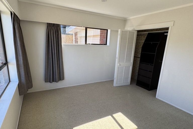Photo of property in 2/5 Moorgreen Heights, Torbay, Auckland, 0630