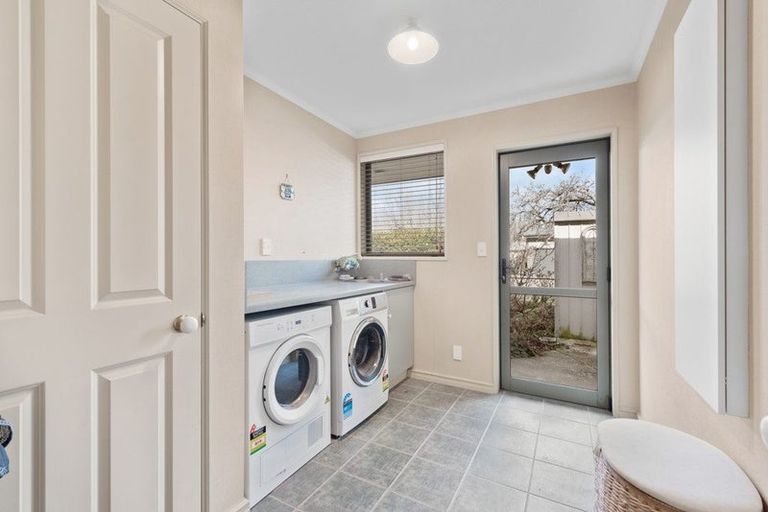 Photo of property in 92 Koa Street, Gore, 9710