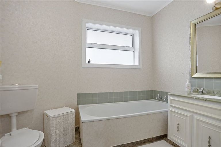 Photo of property in 220b Casement Road, Whangamata, 3620