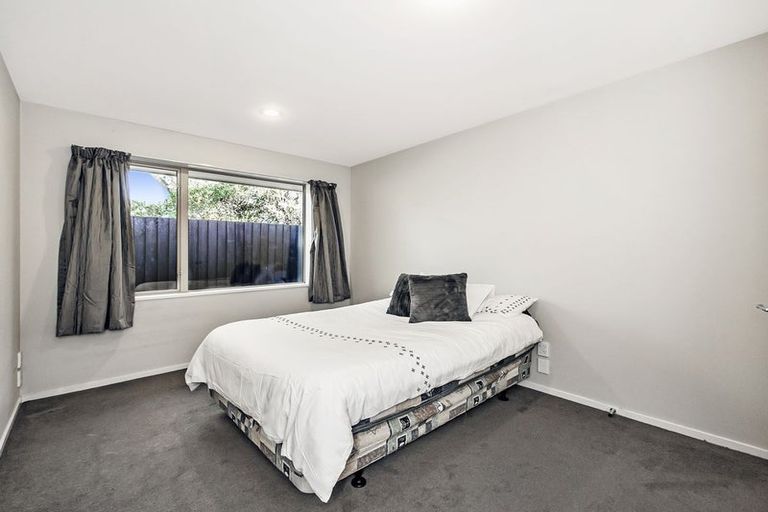 Photo of property in 46 Thackeray Place, Waltham, Christchurch, 8023