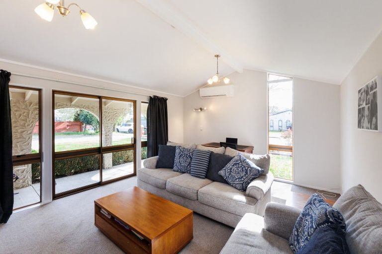 Photo of property in 3 Carter Crescent, Awapuni, Palmerston North, 4412