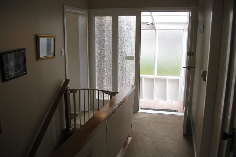 Photo of property in 272 Dowse Drive, Maungaraki, Lower Hutt, 5010