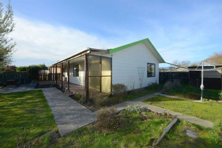 Photo of property in 21a Valecrest Avenue, Parklands, Christchurch, 8083