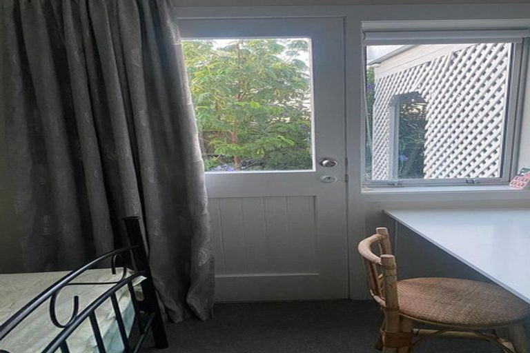 Photo of property in 238 Major Hornbrook Road, Mount Pleasant, Christchurch, 8081