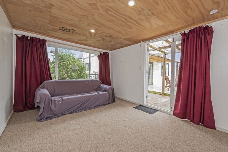 Photo of property in 12 Torlesse Crescent, Darfield, 7510