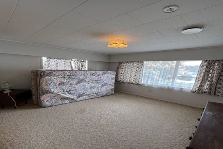 Photo of property in 30 Gold Street, Waitara, 4320