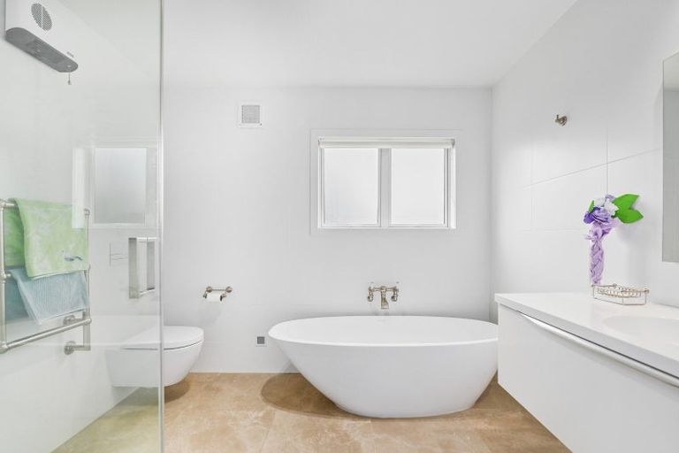 Photo of property in 8 Chevron Place, Ilam, Christchurch, 8041