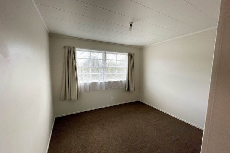 Photo of property in 100 Hillcrest Road, Papatoetoe, Auckland, 2025