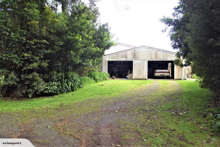 Photo of property in 322 Waitara Road, Huirangi, Waitara, 4382