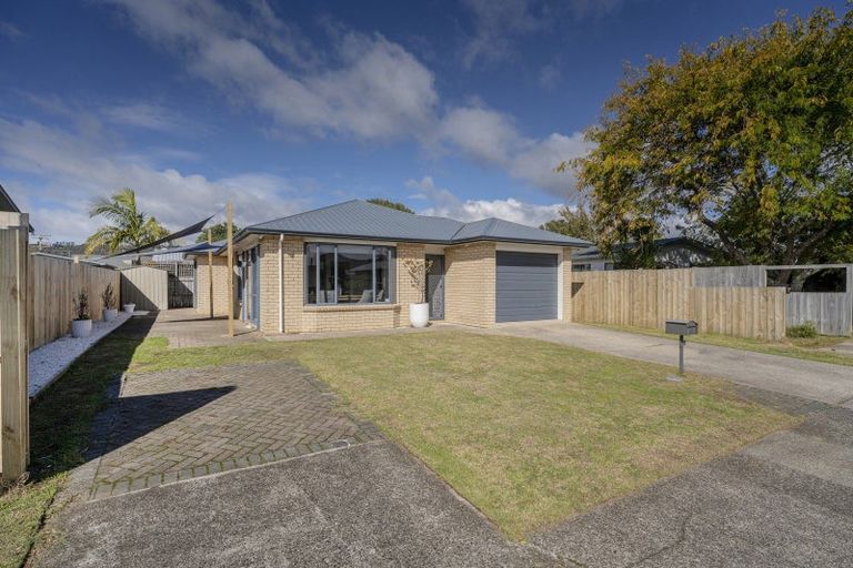 Photo of property in 4a Nicholas Avenue, Whitianga, 3510
