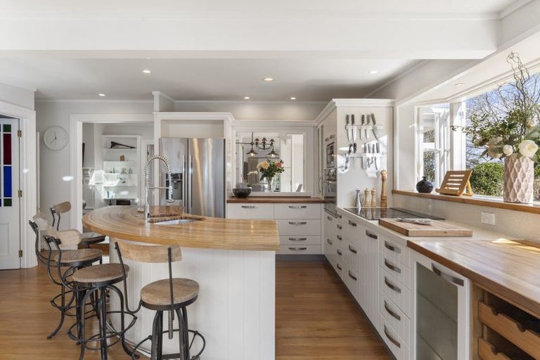 Photo of property in 136 Attwood Road, Paremoremo, Auckland, 0632