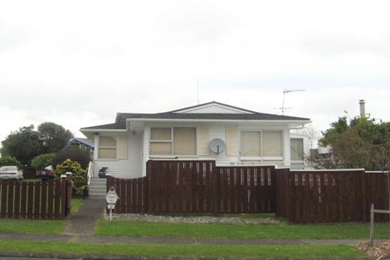 Photo of property in 2 Studfall Street, Pakuranga Heights, Auckland, 2010