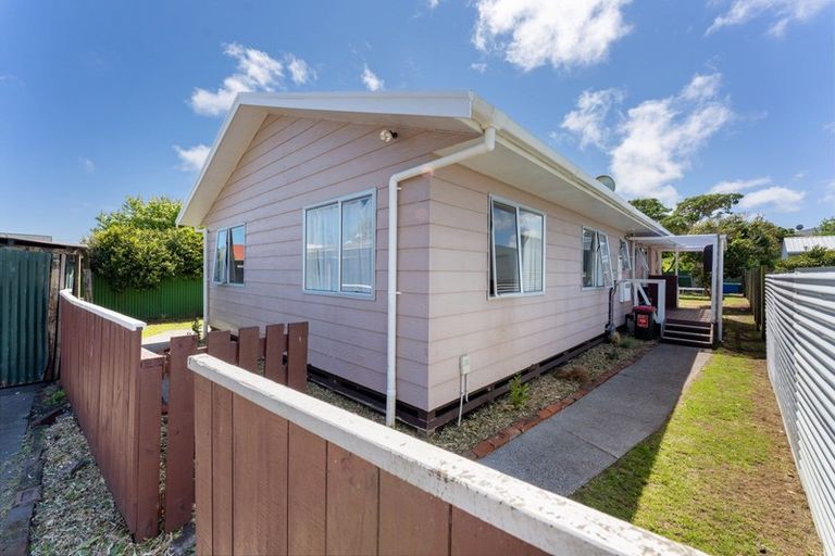 Photo of property in 48a Puriri Street, Gonville, Whanganui, 4501