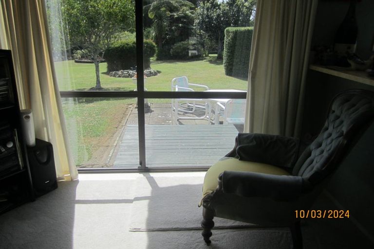 Photo of property in 24 Wairiri Street, Ohau, Levin, 5570