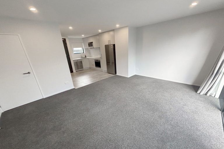 Photo of property in 10/6 Trent Street, Linwood, Christchurch, 8011