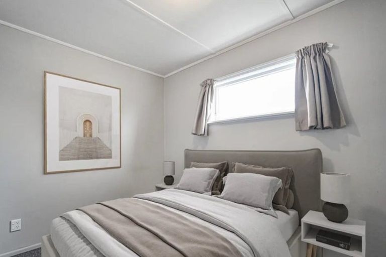 Photo of property in 52 Folkestone Drive, Flaxmere, Hastings, 4120