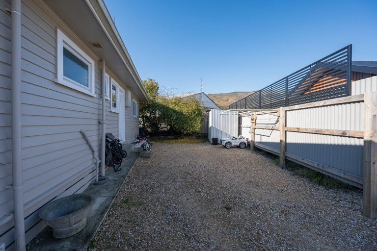 Photo of property in 16 Sutton Street, Richmond, 7020