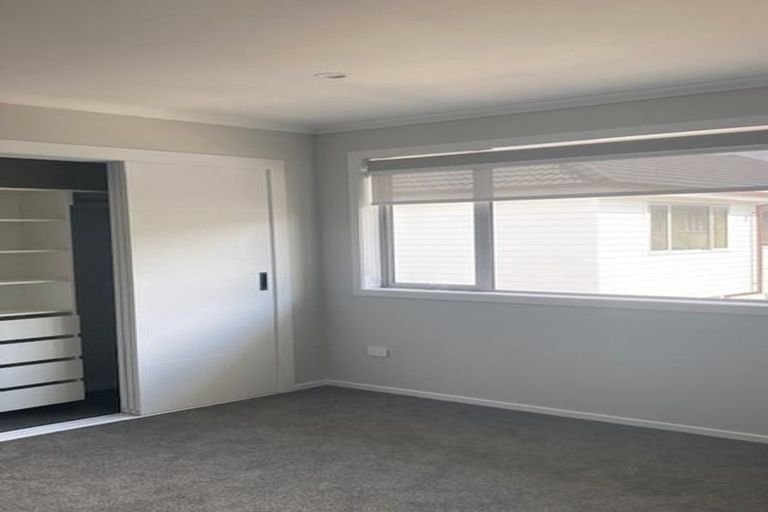 Photo of property in 13 John Reynolds Square, Hutt Central, Lower Hutt, 5010