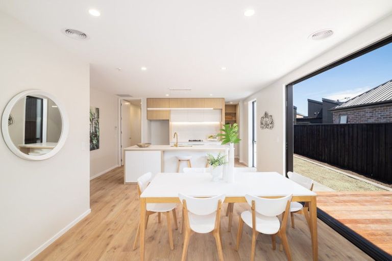 Photo of property in 6 Gingko Lane, Marshland, Christchurch, 8051