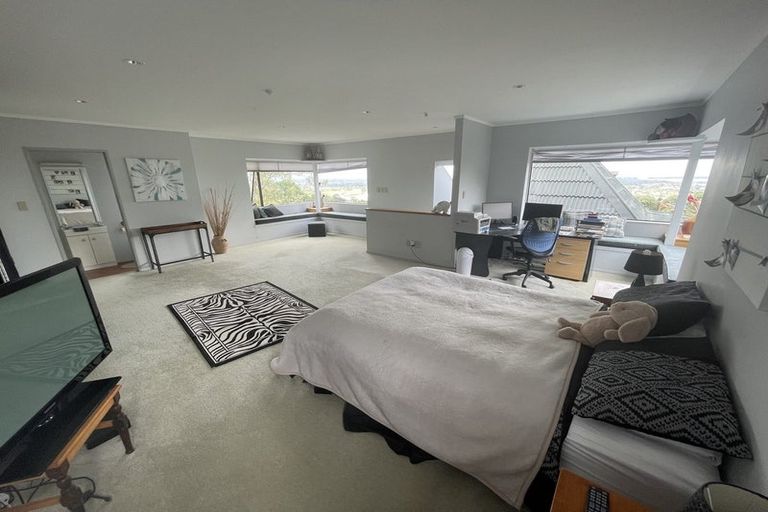 Photo of property in 9 Margan Place, Red Hill, Papakura, 2110