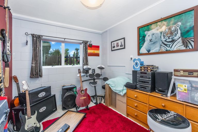 Photo of property in 80 Coronation Road, Morrinsville, 3300