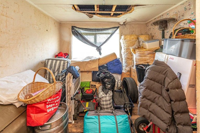 Photo of property in 23 Raupo Street, Castlecliff, Whanganui, 4501