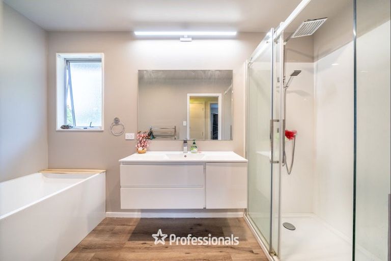 Photo of property in 9 Kairimu Street, Stokes Valley, Lower Hutt, 5019